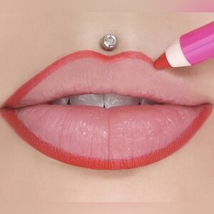 NIB❤️‍🔥"Allegedly" 😍 Velour Lip Liner by Jeffree Star⭐ Terracotta